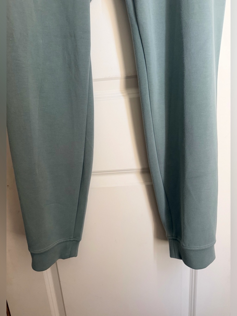lululemon athletica Men's Sage Green Jogger Sweatpants XL sporty casual outdoors - Picture 2 of 10